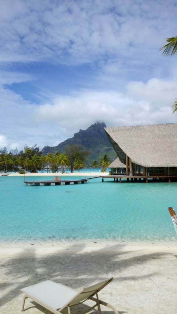 le meridien bora bora deck