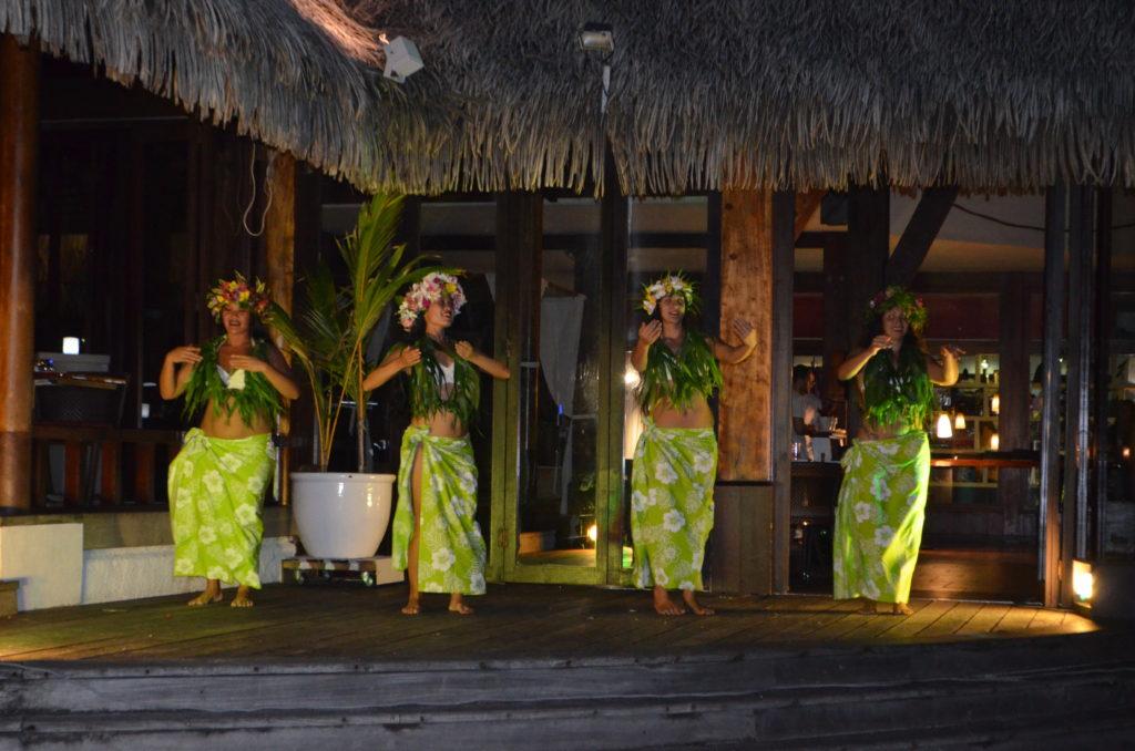 Moorea Polynesian dances