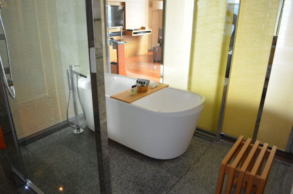 bañera osaka intercontinental