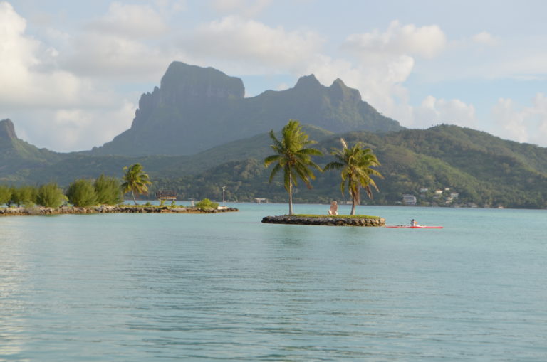 Travel to French Polynesia ; Bora Bora