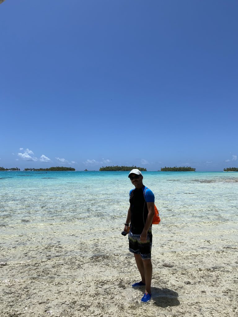 lagoon blue rangiroa