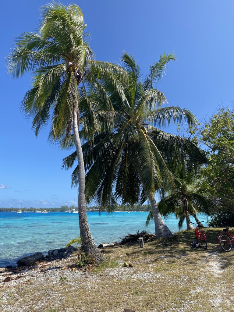 Rangiroa en bicicleta