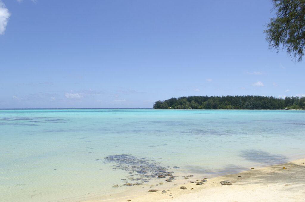 moorea beaches hauru