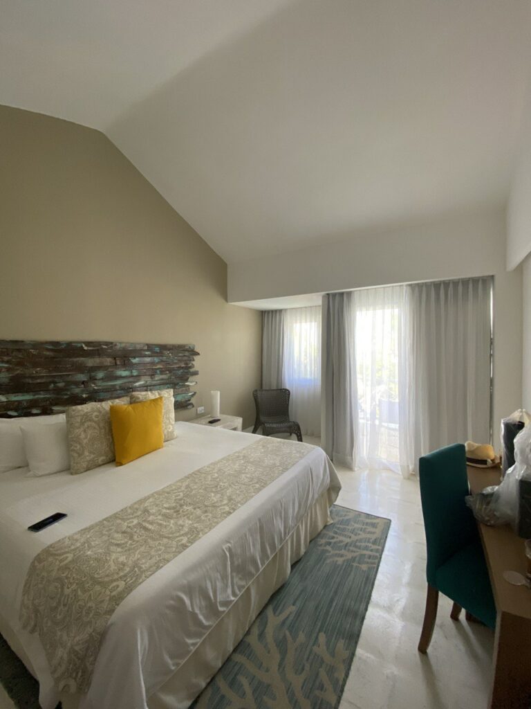 habitacion playa el agua