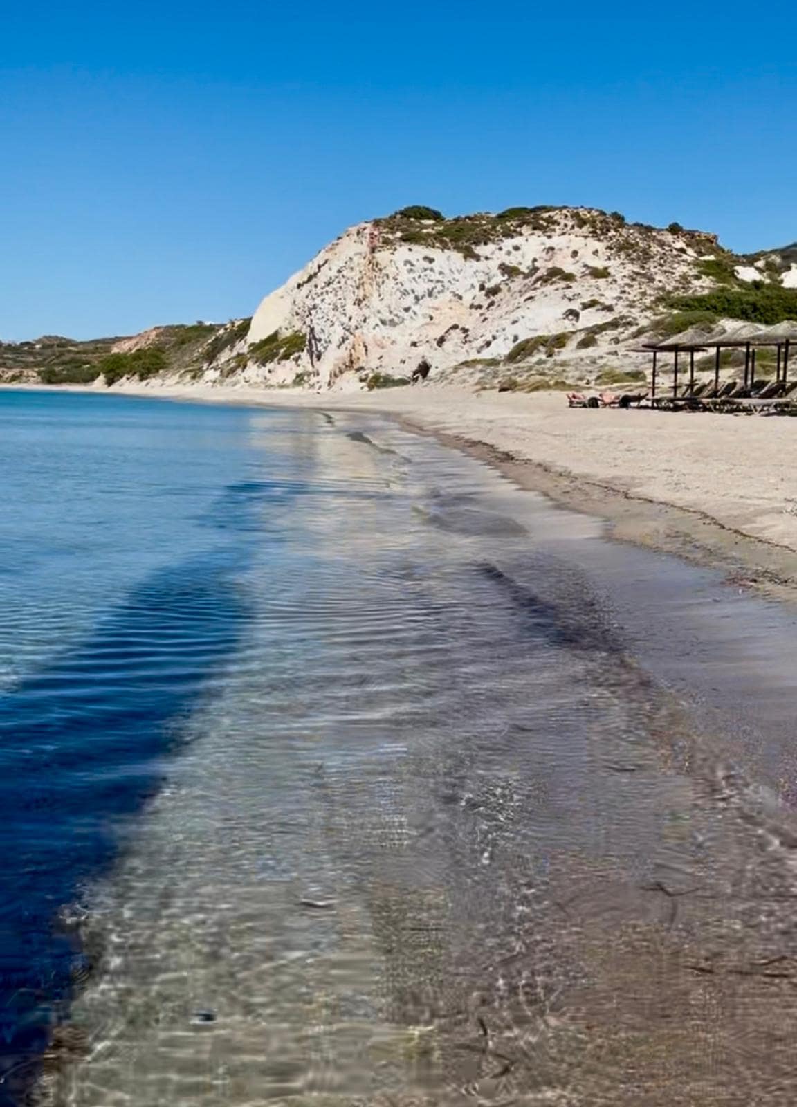 ACHIVADOLIMNI playas milos