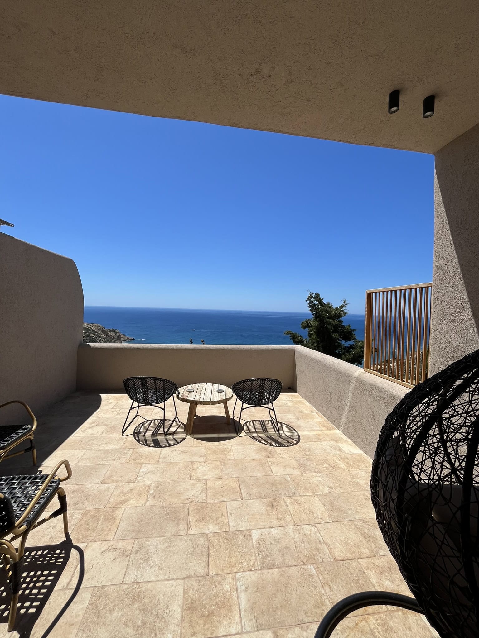 hotel boutique noma milos vista desde habitacion