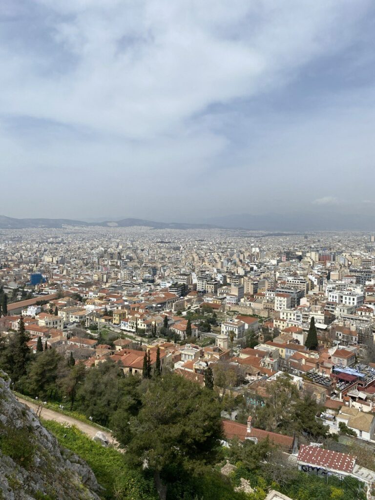vista desde lo alto del acropolis atenas