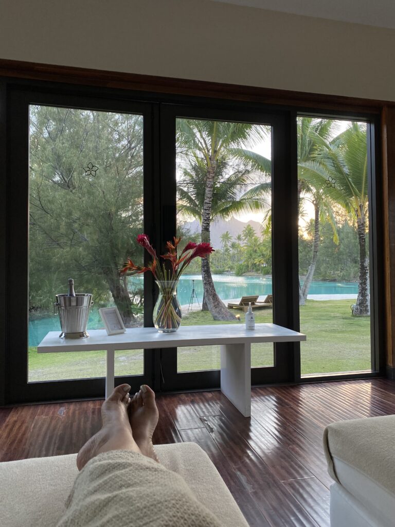 st regis bora bora spa